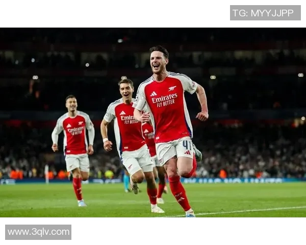 两大足球巨星罕见同框引发球迷热议见证绿茵场上传奇时刻 两大足球巨星罕见同框引发球迷热议见证绿茵场上传奇时刻