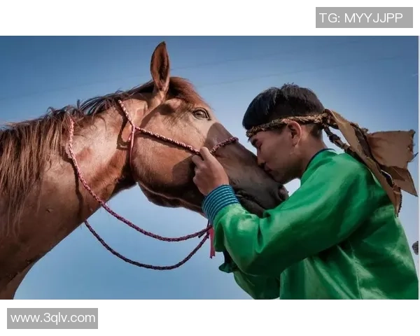 藏族足球球星奋勇拼搏展现草原儿女坚韧与豪情